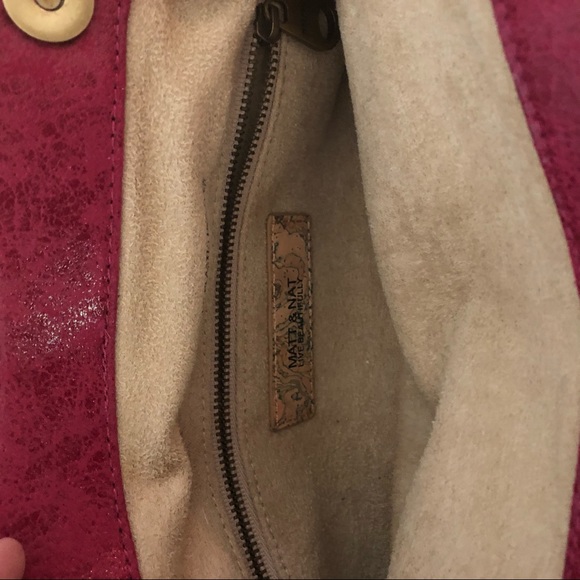 Dark Pink Matt & Nat clutch - like new - Picture 4 of 7
